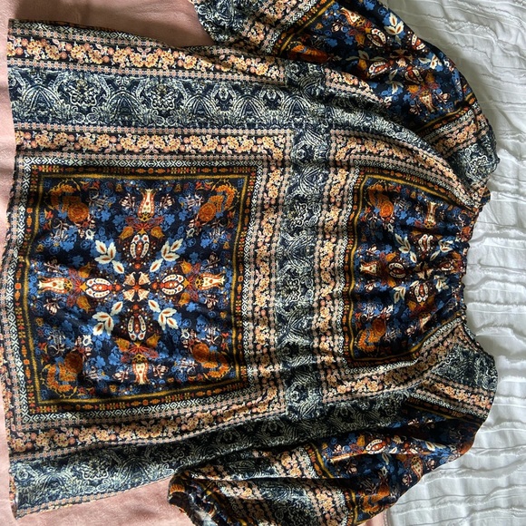 Mason & Belle Ginna Tie Front Top - Picture 3 of 4